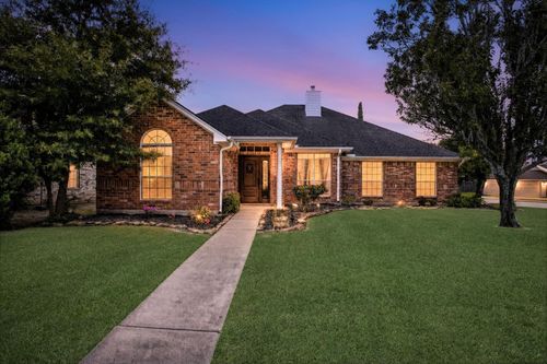 willow-creek-3710 Champions Dr, Beaumont, TX, 77707 | Card Image