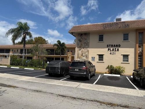 apt-219-421 Ne 1st St, Hallandale Beach, FL, 33009-4361 | Card Image