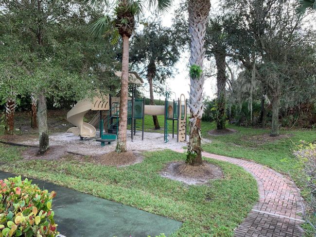 138 Sw Walking Path, Townhouse with 3 bedrooms, 3 bathrooms and null parking in Stuart FL | Image 25