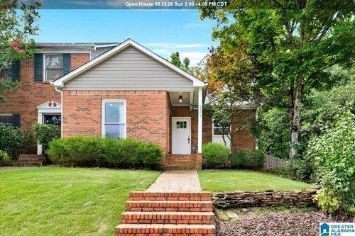 2201 Ascot Ln, Vestavia Hills, AL, 35216-6132 | Card Image
