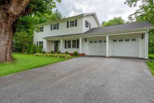 144 Mountain View, Abingdon, VA, 24211 | Card Image