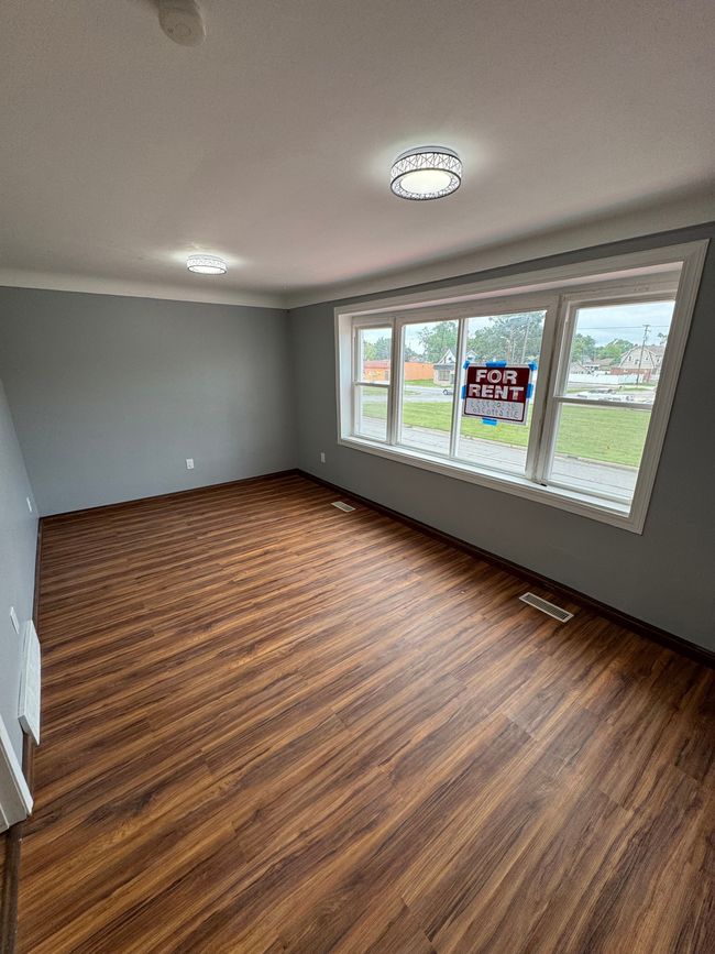 3170 Fort St, Home with 0 bedrooms, 0 bathrooms and null parking in Lincoln Park MI | Image 9