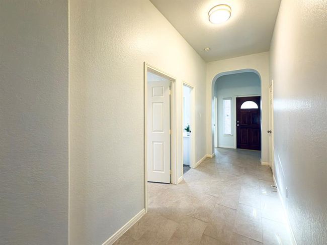 4906 Arbor Falls Ln, House other with 3 bedrooms, 2 bathrooms and 2 parking in Houston TX | Image 7