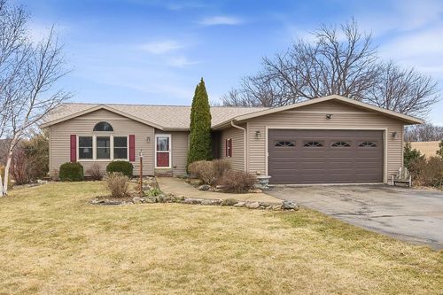 N5902 County Road Q, AZTALAN, WI, 53549 | Card Image