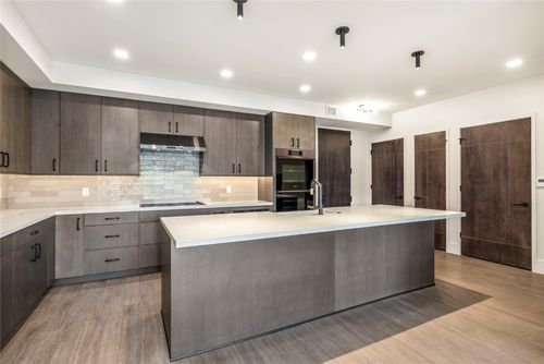 306-80 W Main St, FRISCO, CO, 80443-5509 | Card Image