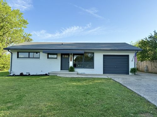 102 Hickory Ave, Saint Joseph, TN, 38481-5266 | Card Image