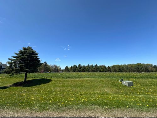 N903 Winds Way, Oconomowoc, WI, 53066-9321 | Card Image