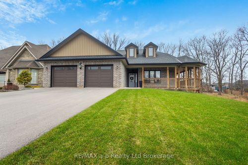 54 Albert St, Norwich, ON, N0J1P0 | Card Image