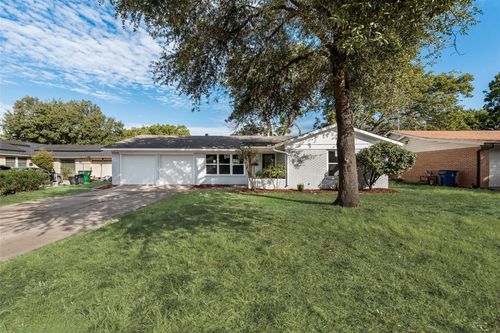 5017 Sabelle Ln, Haltom City, TX, 76117-2340 | Card Image