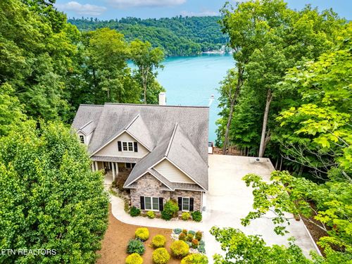 200 Stony Rock Ln, Jacksboro, TN, 37757-4933 | Card Image
