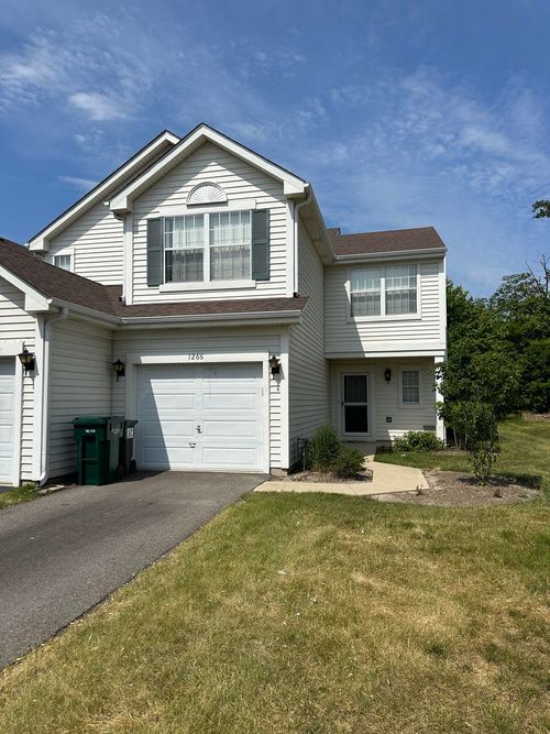 1266 S Candlestick Way, Waukegan, IL, 60085-8624 | Card Image
