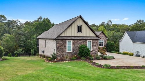 383 Island Green Ln, INMAN, SC, 29349-7097 | Card Image