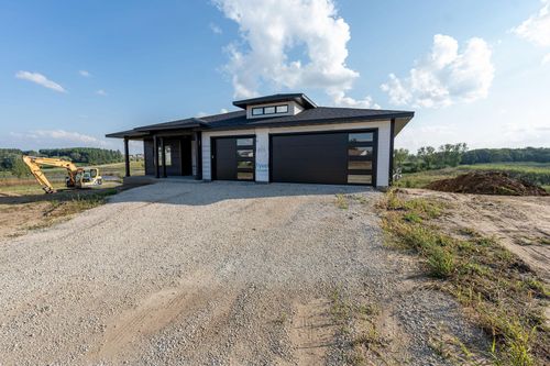4904 Noble Ln Nw, Rochester, MN, 55901 | Card Image