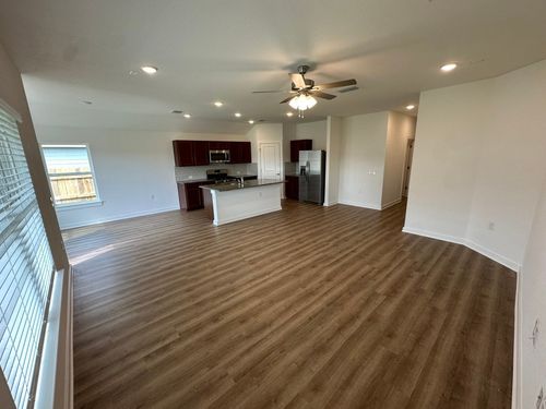 7502 Sparkling Light Dr, Del Valle, TX, 78617-2605 | Card Image