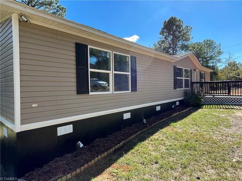 1479 Airport Rd, Hamlet, NC, 28345-7340 | Card Image