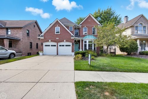 339 N Alice Ave, Rochester, MI, 48307-1814 | Card Image