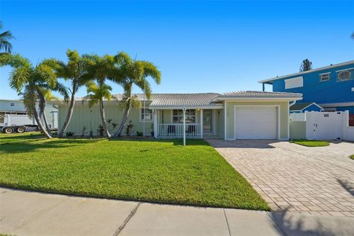 15302 Harbor Dr, MADEIRA BEACH, FL, 33708-1821 | Card Image