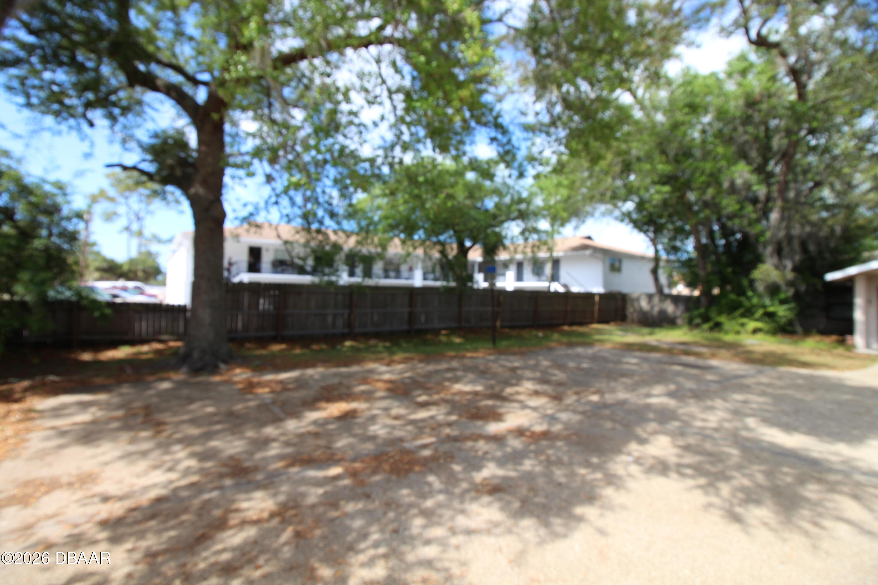 Commercial Sale in Holly Hill 4