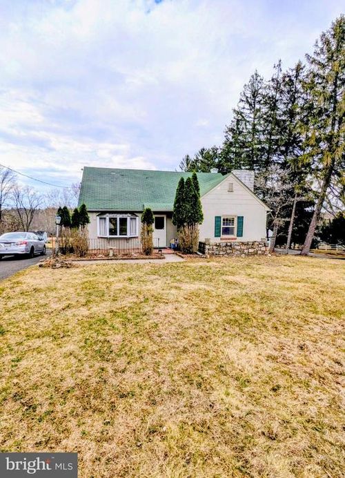 2941 Sunset Ave, NORRISTOWN, PA, 19403-4410 | Card Image