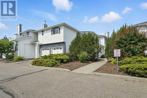 34a-32 Daines Ave, Red Deer, AB, T4R2Z5 | Card Image