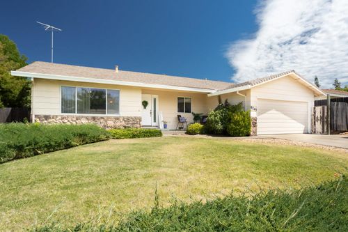 6243 Silverton Way, Carmichael, CA, 95608-0758 | Card Image