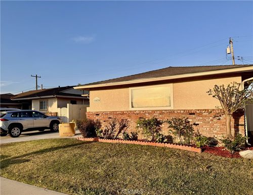 16424 Alora Ave, Norwalk, CA, 90650-6903 | Card Image
