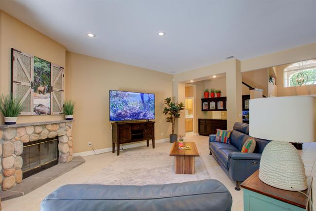 1073 Spring Meadow Drive, House other with 5 bedrooms, 3 bathrooms and null parking in Manteca CA | Image 22