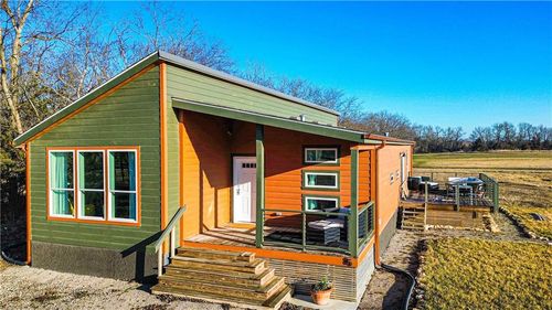 85 Birdie Ln, Mound City, KS, 66056-5492 | Card Image