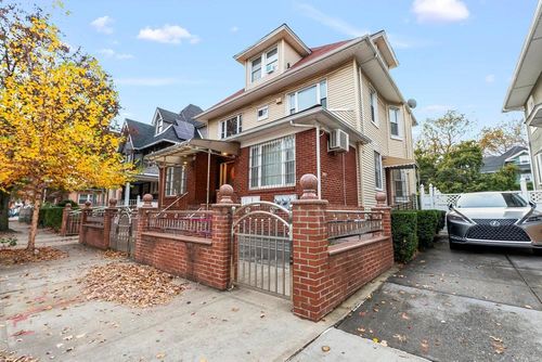 336 16th St, Brooklyn, NY, 11215-5614 | Card Image