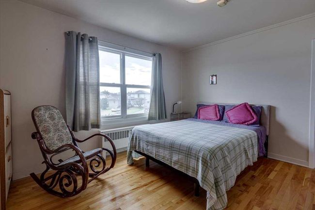 18 Poplar Cres, Home with 3 bedrooms, 2 bathrooms and 1 parking in Springbrook AB | Image 16