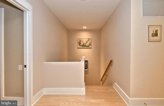107 S Van Pelt St, Townhouse with 3 bedrooms, 4 bathrooms and null parking in PHILADELPHIA PA | Image 13