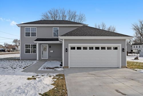 106 W Thompson St, HARVARD, IL, 60033-2847 | Card Image