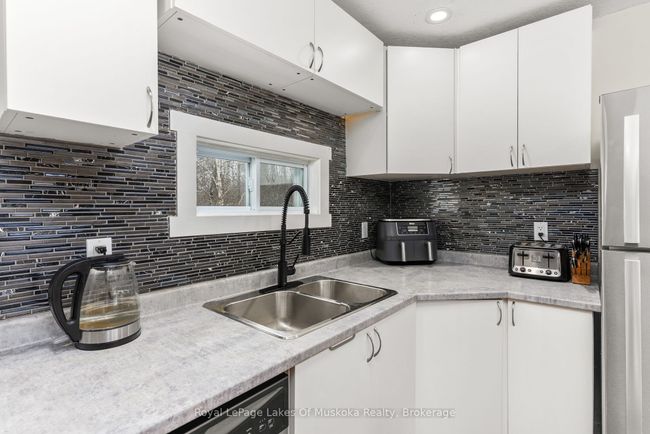 87 Ferguson Rd, House other with 3 bedrooms, 1 bathrooms and 4 parking in Katrine ON | Image 15