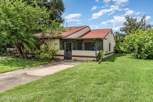 694 Golden Sunshine Cir, ORLANDO, FL, 32807-3463 | Card Image