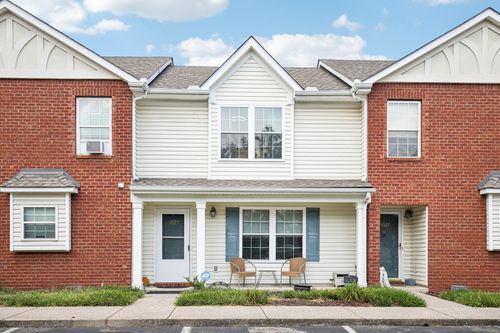 5025 73rd Ave, La Vergne, TN, 37086-2765 | Card Image