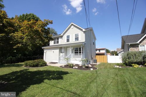 801 Taylor St, Riverside, NJ, 08075-3463 | Card Image