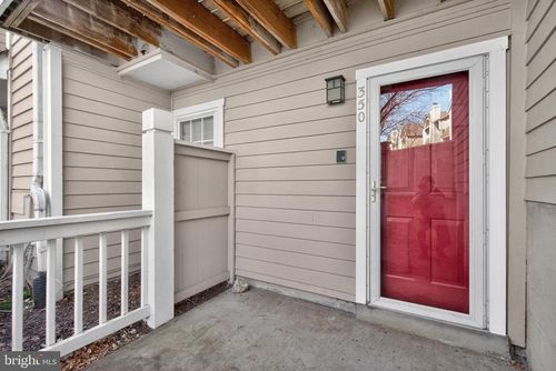 apt-350-5715 Chapman Mill Dr, ROCKVILLE, MD, 20852-5570 | Card Image