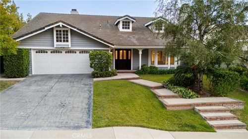 29950 Rolling Ridge Dr, Agoura Hills, CA, 91301 | Card Image