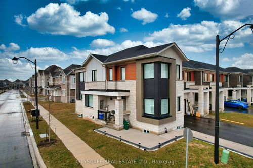 1790 Dance Crt, Milton, ON, L9E2A2 | Card Image