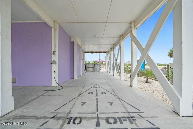 447 E Fourth St, House other with 6 bedrooms, 7 bathrooms and null parking in Ocean Isle Beach NC | Image 49