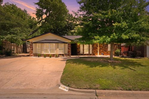 1108 Billie Ruth Ln, Hurst, TX, 76053-4153 | Card Image