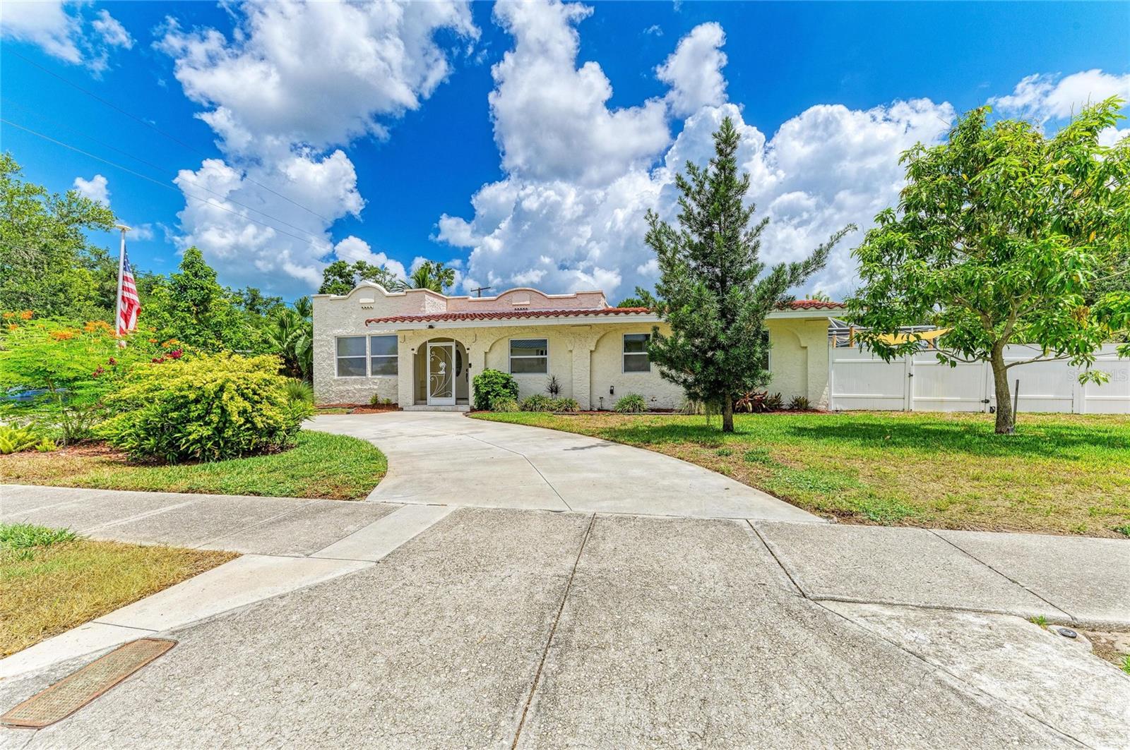 Residential in PALMETTO 3