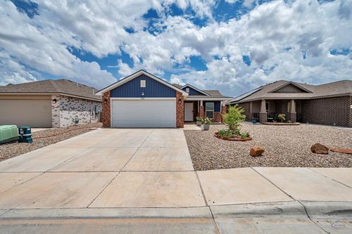 2112 Marfa Ln, Midland, TX, 79705-2696 | Card Image