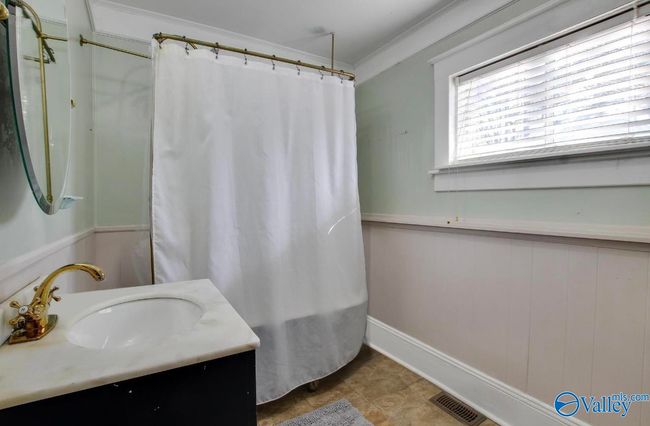 820 Gordon Dr Se, House other with 4 bedrooms, 2 bathrooms and null parking in Decatur AL | Image 16