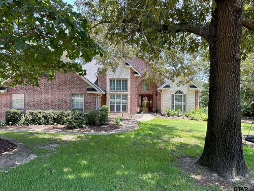 1052 Greenbriar Trl, Holly Lake Ranch, TX, 75765-7401 | Card Image