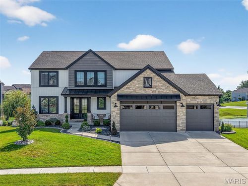 126 Far Meadow Dr, Lake St Louis, MO, 63367-5021 | Card Image