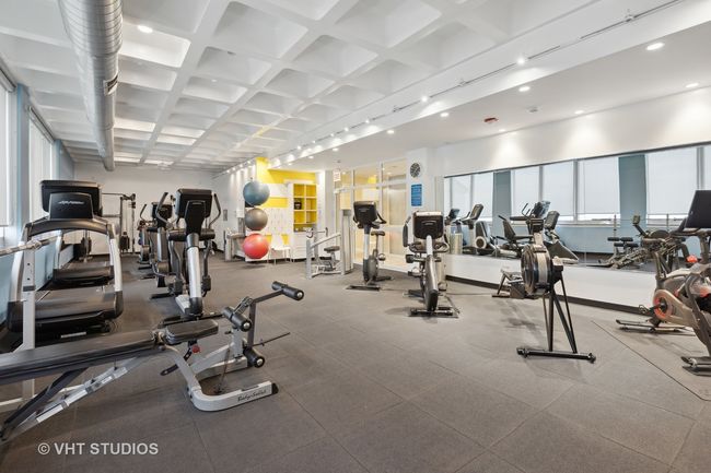 APT-5A - 1300 N Lake Shore Dr, Condo with 3 bedrooms, 3 bathrooms and 2 parking in CHICAGO IL | Image 21
