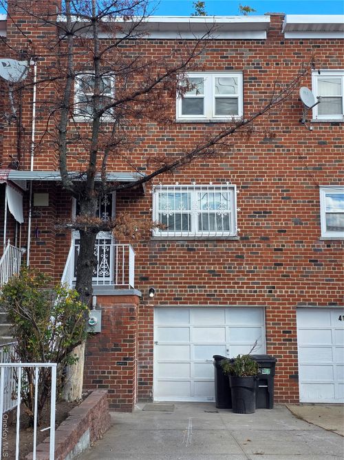 4160 Baychester Ave, Bronx, NY, 10466-2122 | Card Image