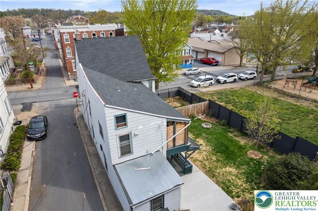 1226 Ferry St, Home with 3 bedrooms, 2 bathrooms and null parking in EASTON PA | Image 42