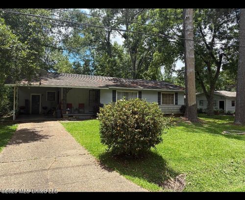 139 Iris Ave, Jackson, MS, 39206-3930 | Card Image